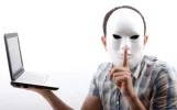 perfil-falso-redes-sociales.webp