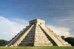 piramides mayas en mexico.webp