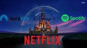 DisneyCastledisney1.jpg DisneyCastledisney1.jpg