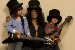 family-slash-10-children-london-cash-hudson.webp