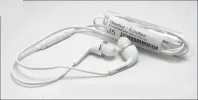 audifonos-samsung-original-galaxy-s3-i9300-i9500-s4-s5-note-17054-MEC20131985636_072014-O.webp